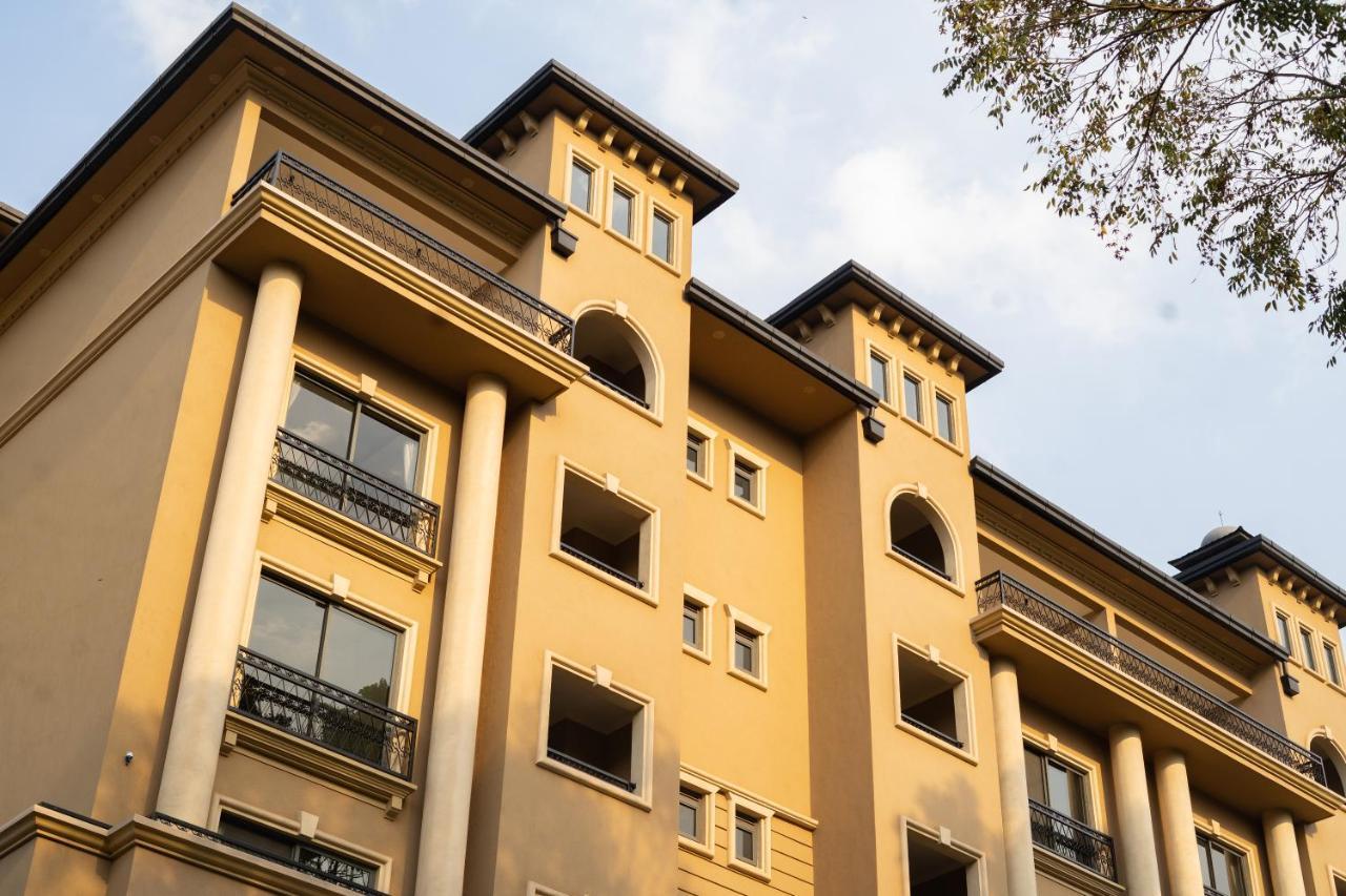 Fontis Residences Hotel Кампала Экстерьер фото